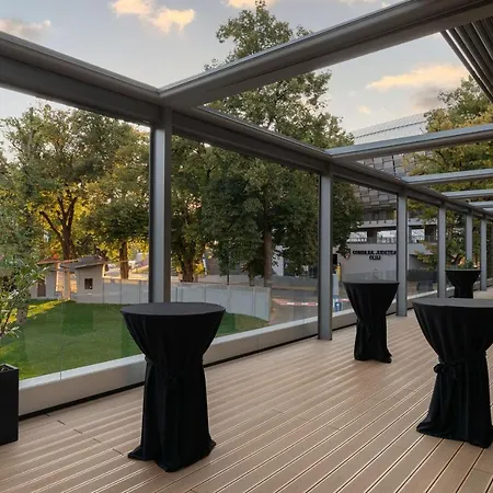 Hotell Radisson Blu Hotel, 5*