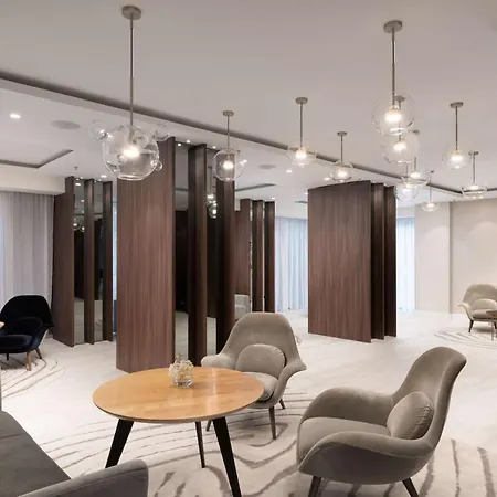 Radisson Blu Hotel, Hotell 5*