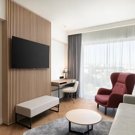 Radisson Blu Hotel, Hotell