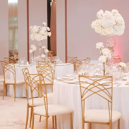 Radisson Blu Hotel, Ξενοδοχείο Κλουζ-Ναπόκα