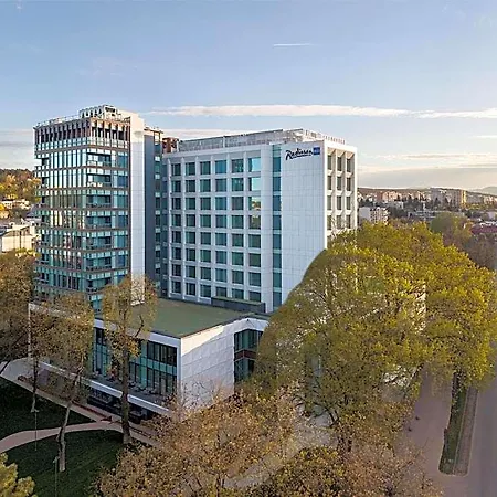 酒店 Radisson Blu Hotel, 克卢日-纳波卡