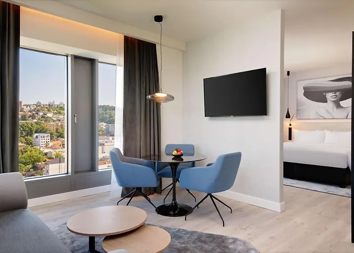 מלון Radisson Blu Hotel,