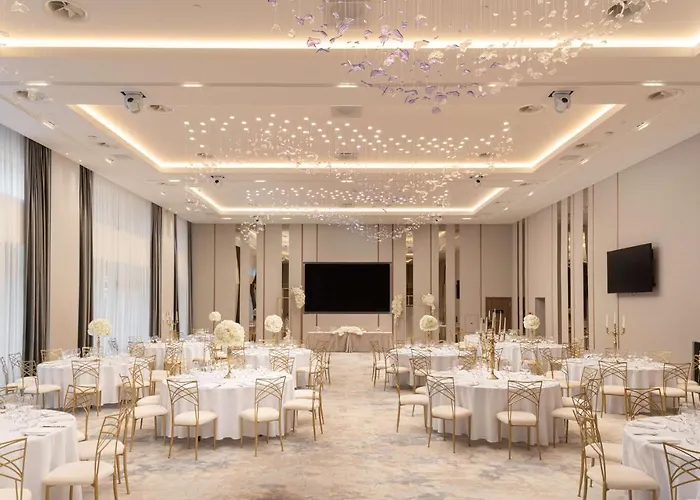 מלון Radisson Blu Hotel,