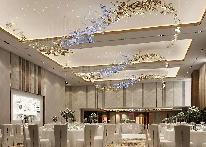 Radisson Blu Hotel, Hotel