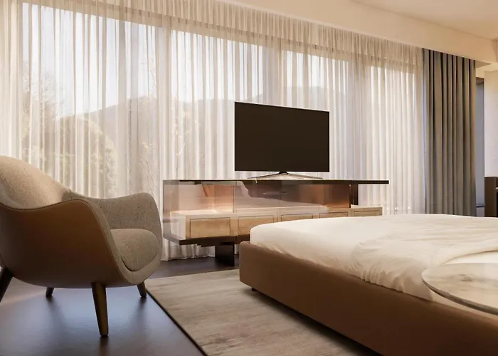 Radisson Blu Hotel, מלון 5*